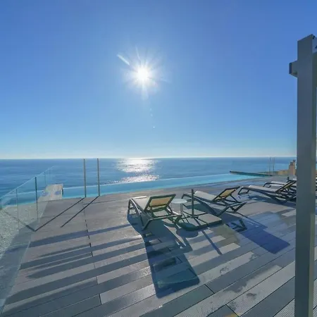 Lloret Oceanfront Lux Experience - Vista Mar & Air Con 公寓